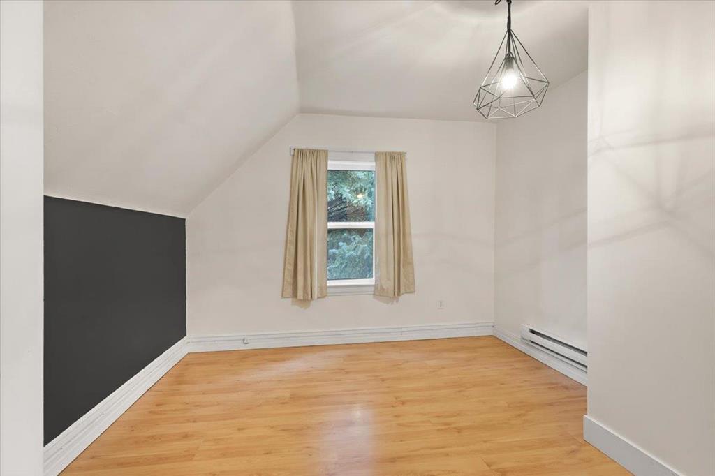 694 Valour Road - Photo 24