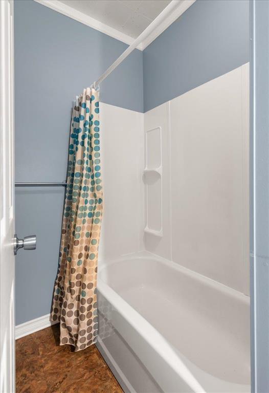 694 Valour Road - Photo 32