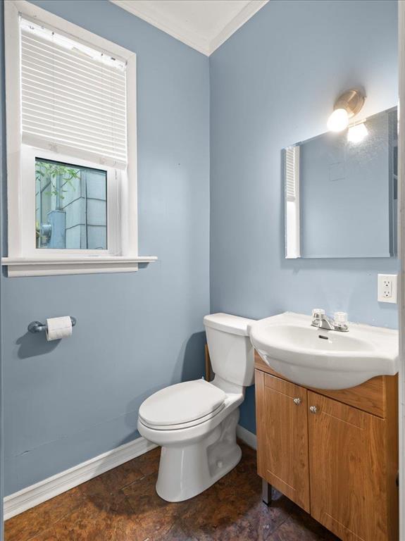 694 Valour Road - Photo 30