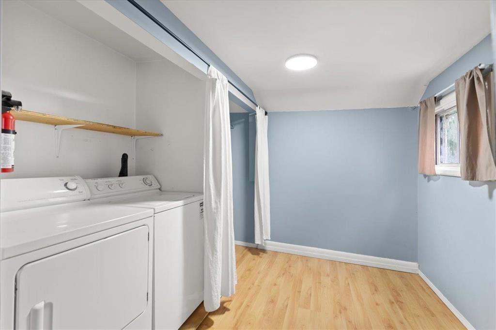 694 Valour Road - Photo 28