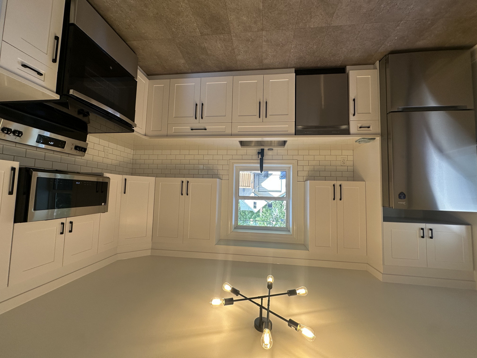 796 Dudley Avenue - Photo 6