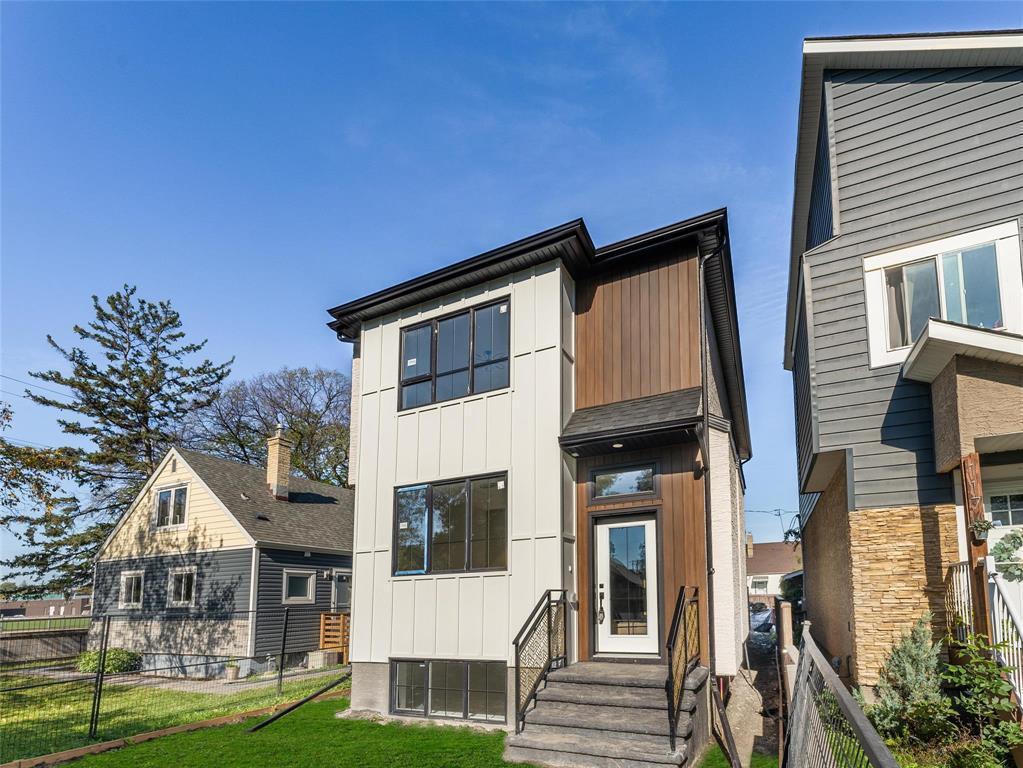 115 Blenheim Ave