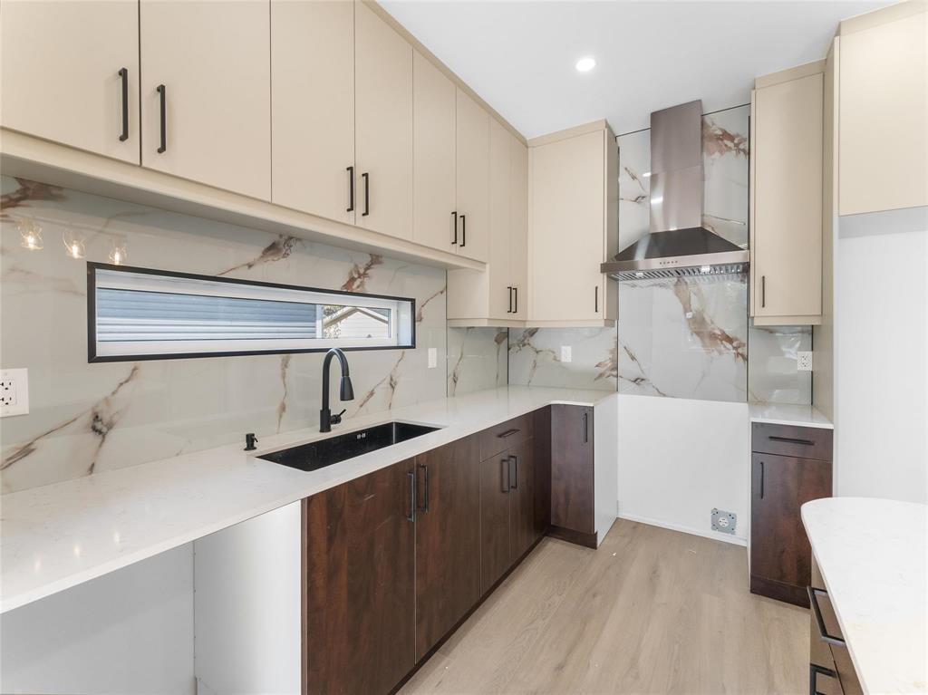 115 Blenheim Ave - Photo 6