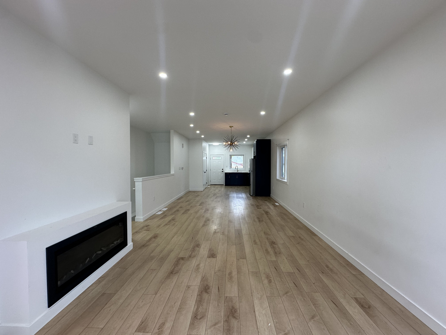 750 Moncton Avenue - Photo 8