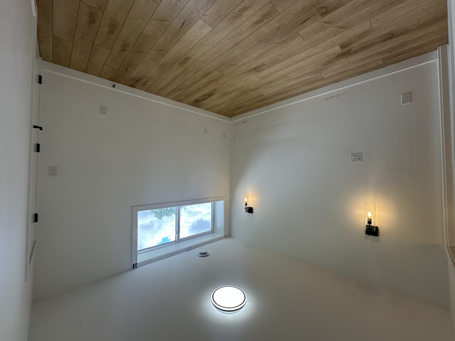 750 Moncton Avenue - Photo 22