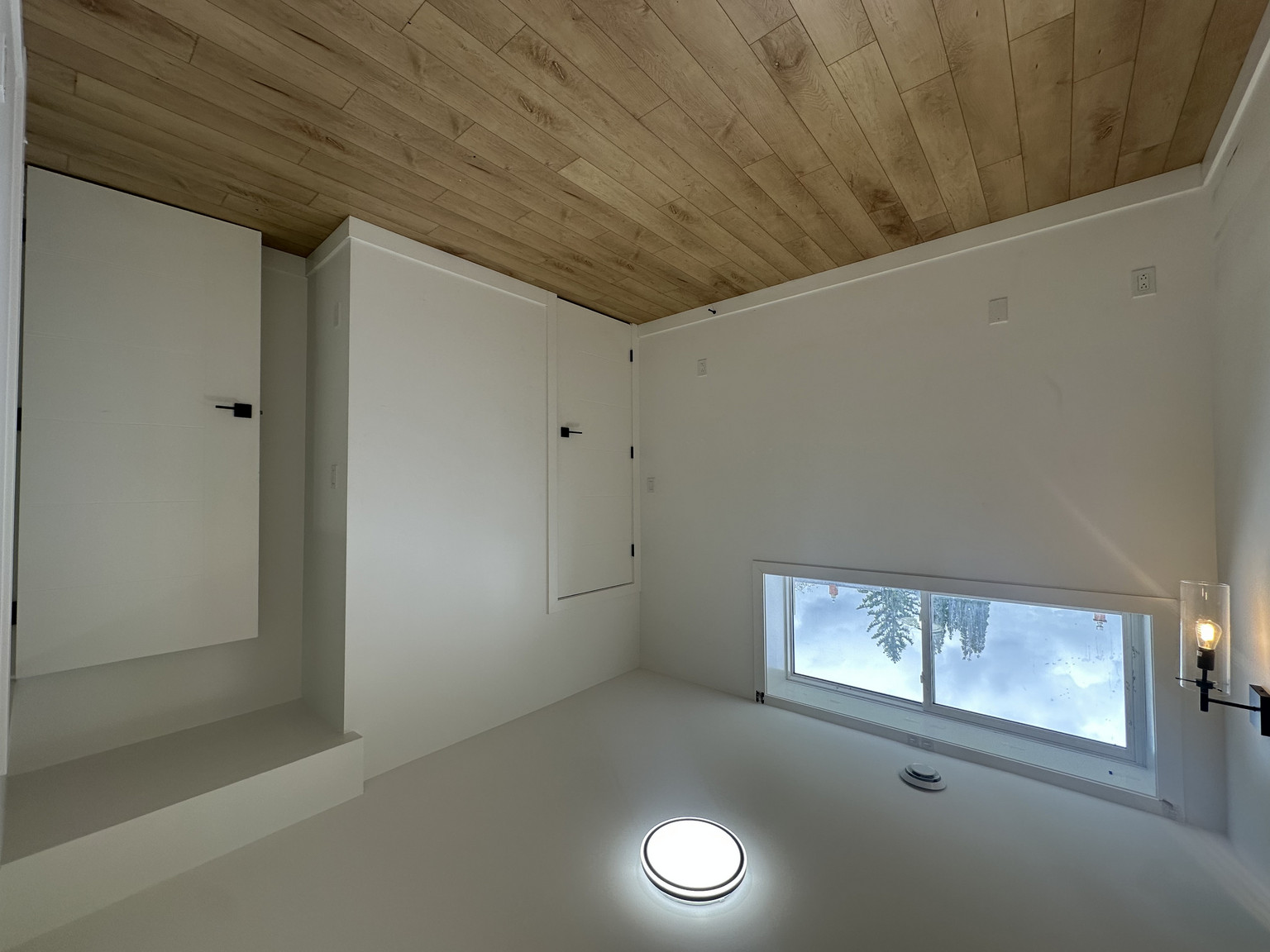 750 Moncton Avenue - Photo 24