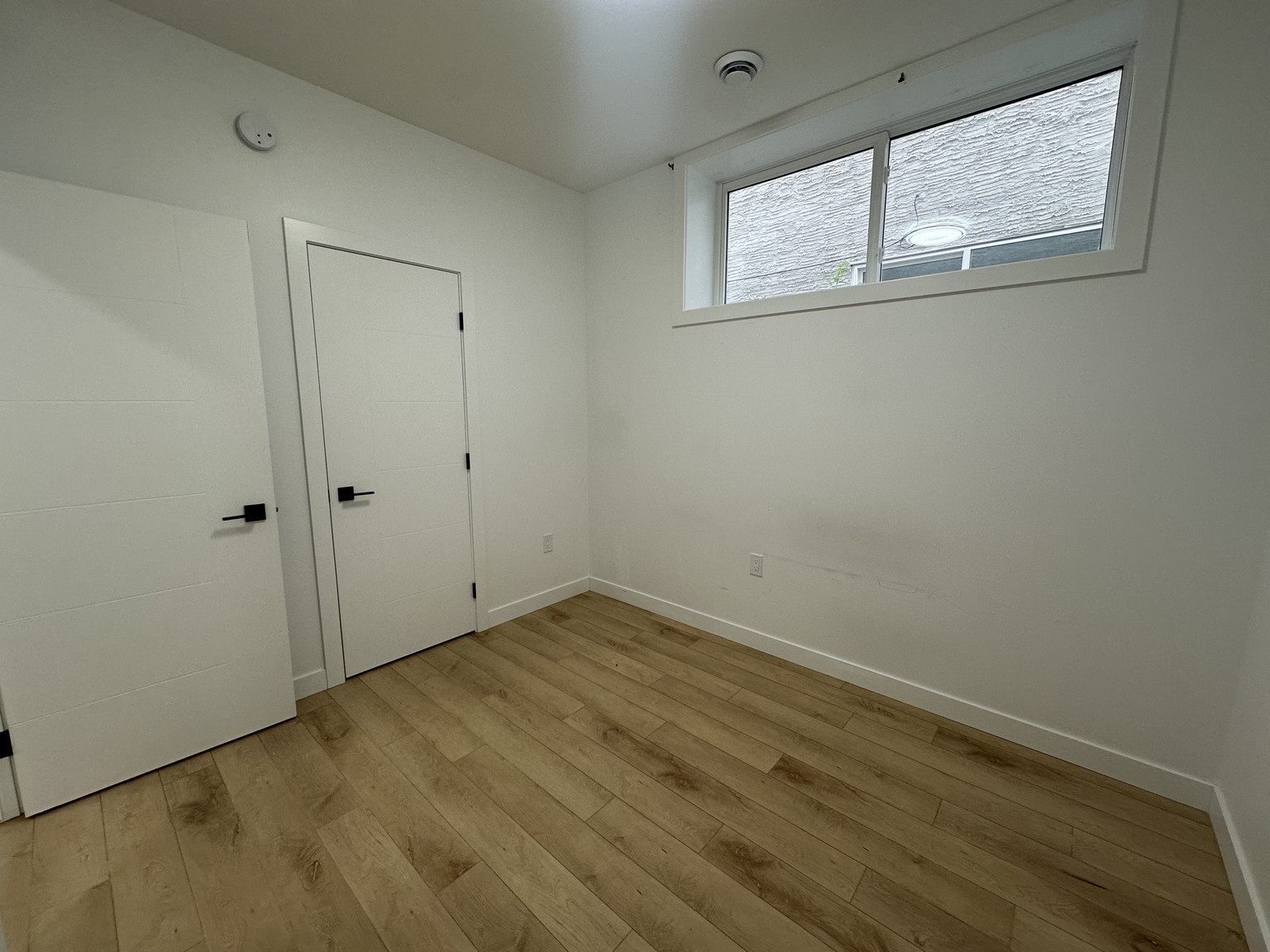 750 Moncton Avenue - Photo 28