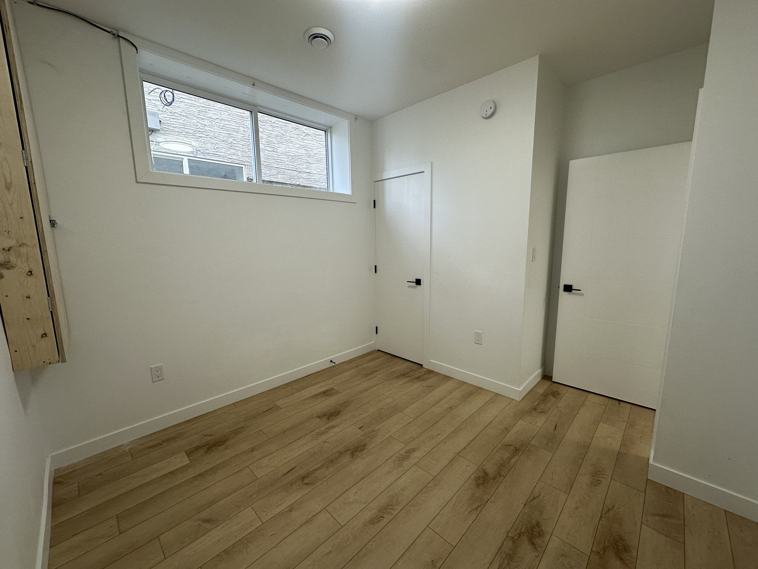 750 Moncton Avenue - Photo 32