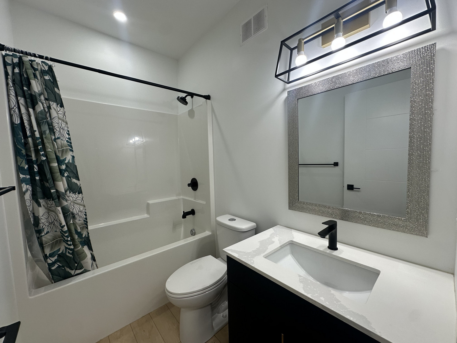 750 Moncton Avenue - Photo 34
