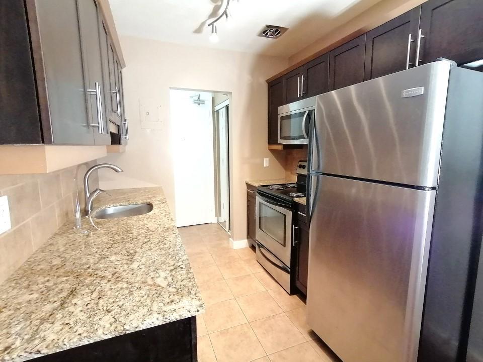 203-565 Cordyon Avenue - Photo 14