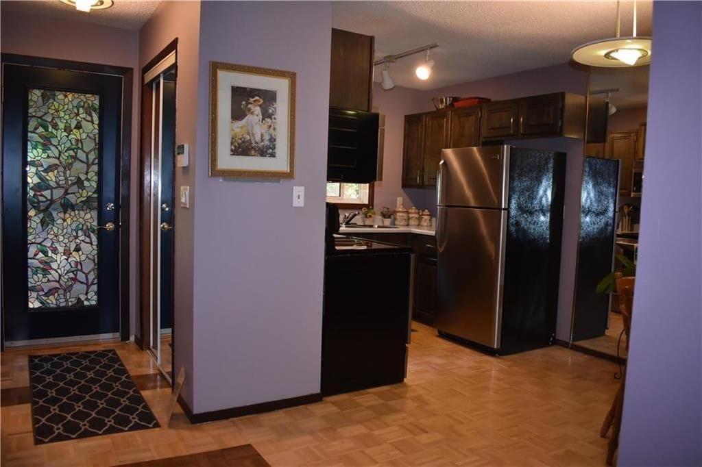 2-227 Edison Avenue - Photo 6