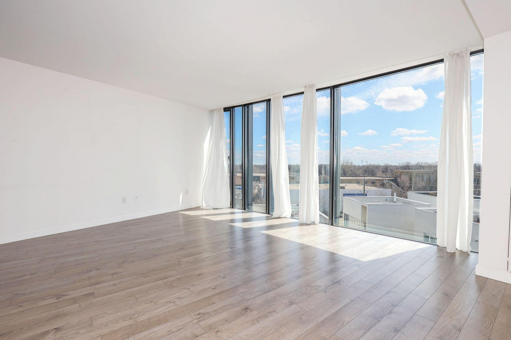 540 Waterfront Drive  - Photo 12