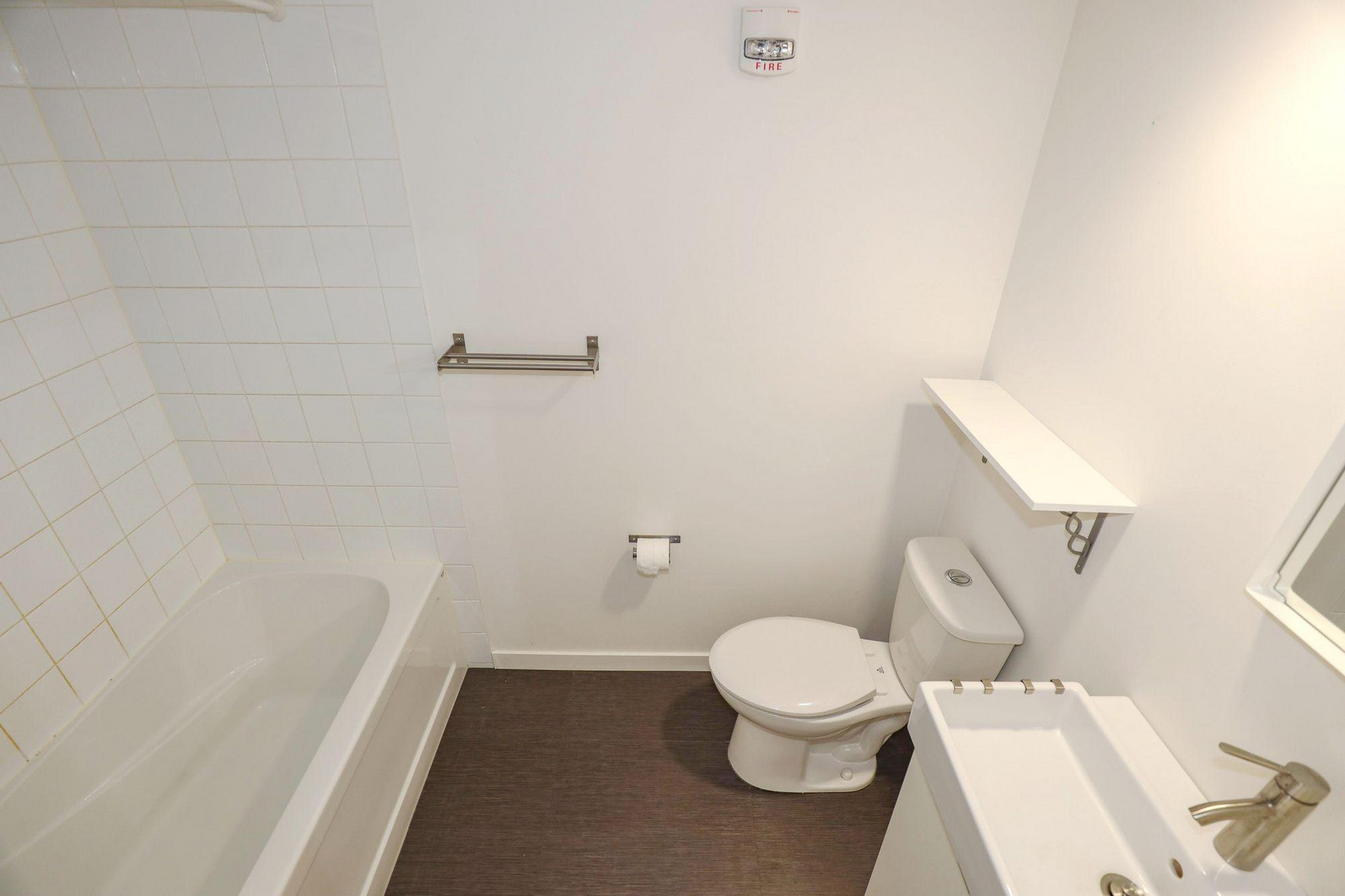 540 Waterfront Drive  - Photo 18