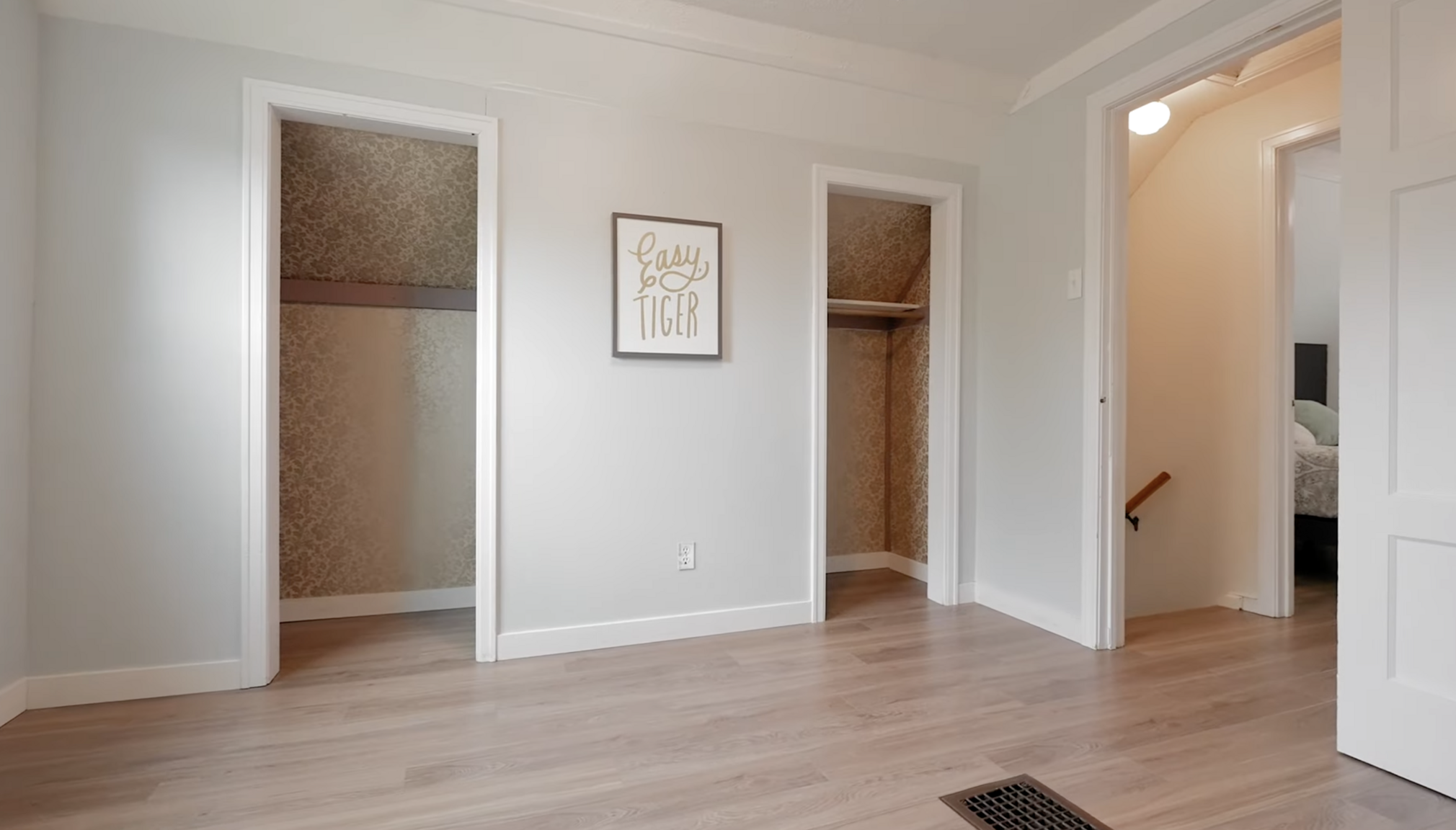 691 Jackson Ave - Photo 36
