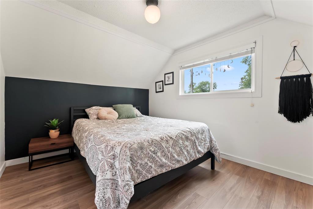 691 Jackson Ave - Photo 30
