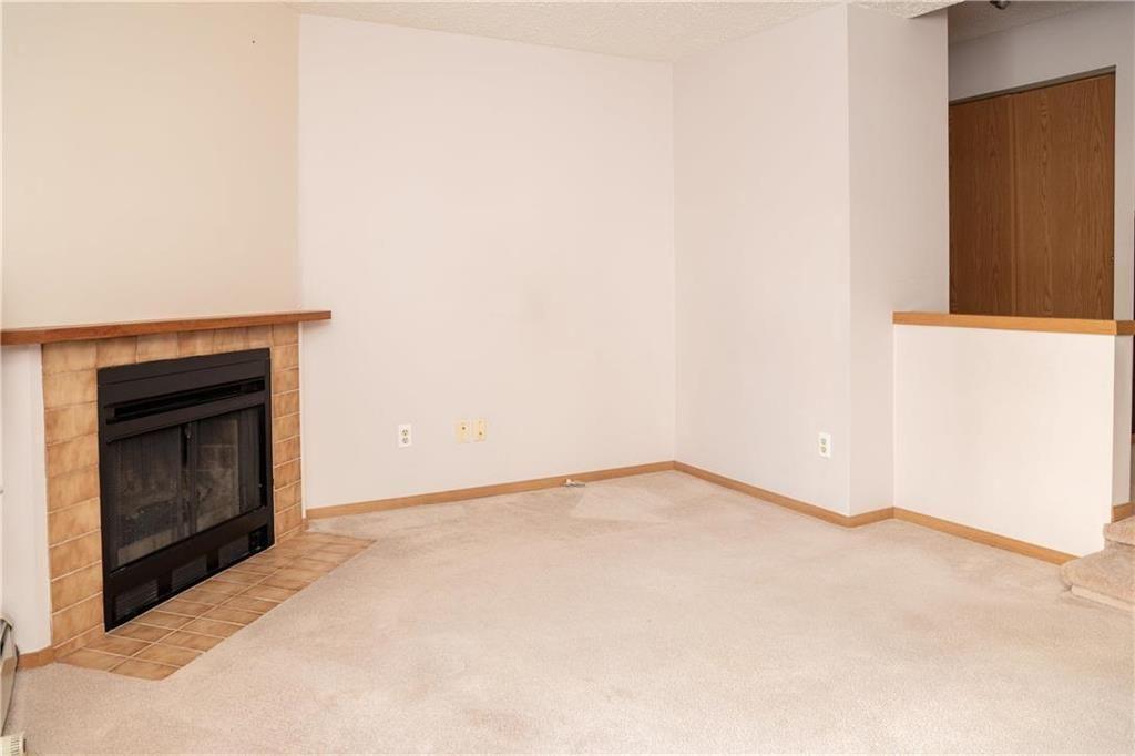 90 Plaza Dr - Photo 16