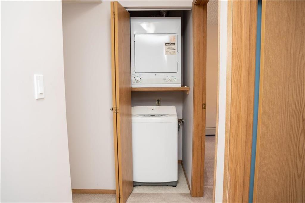 90 Plaza Dr - Photo 30