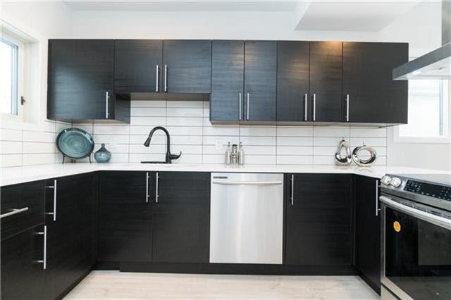 302 Collegiate Street - Photo 12
