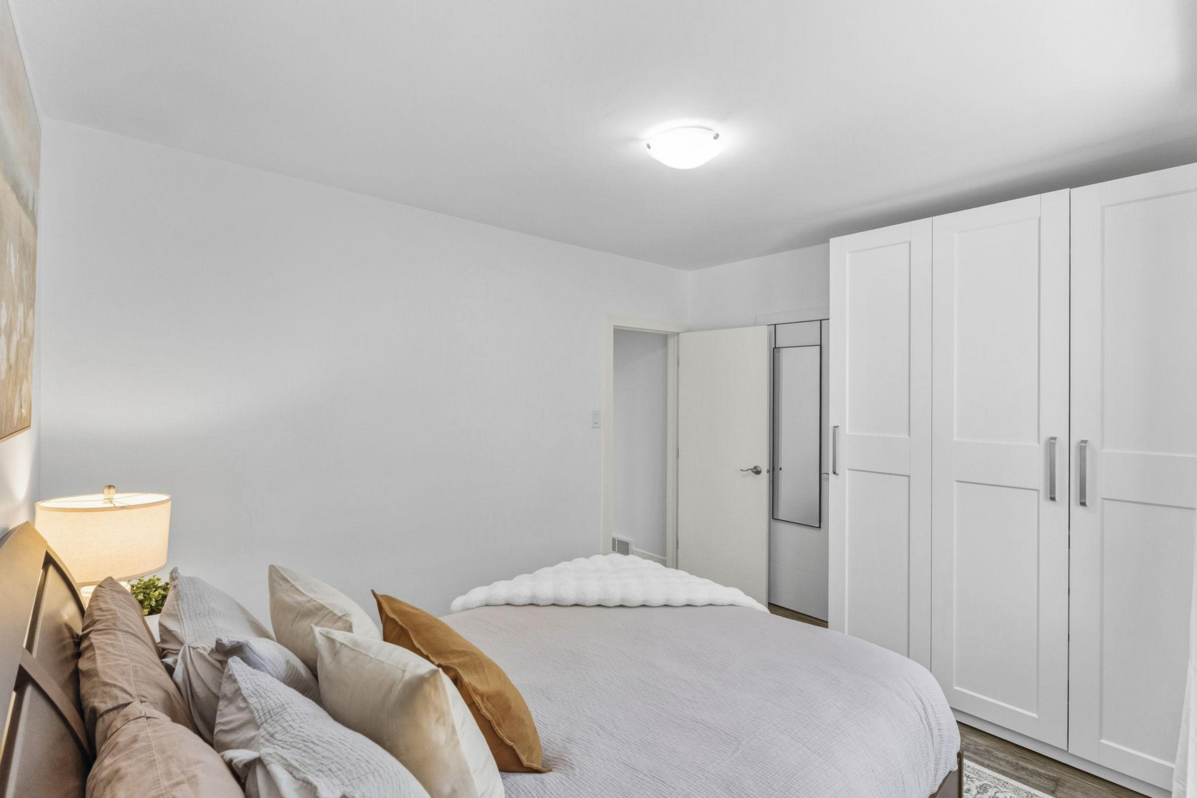 639 Brock Street - Photo 34