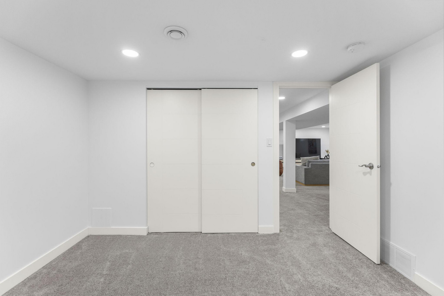 639 Brock Street - Photo 50