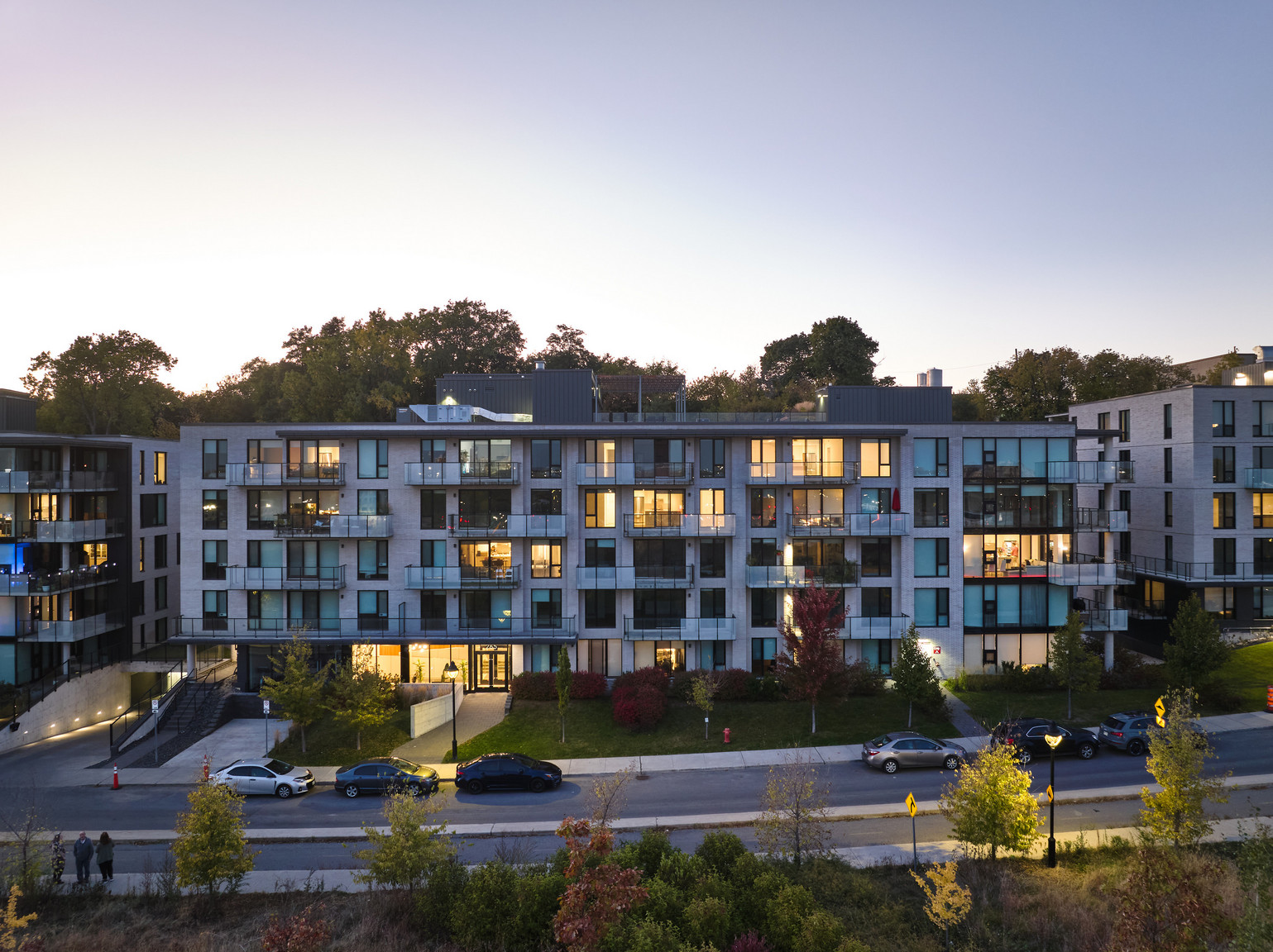 Bellevue MTL Phase 2 - Photo 52