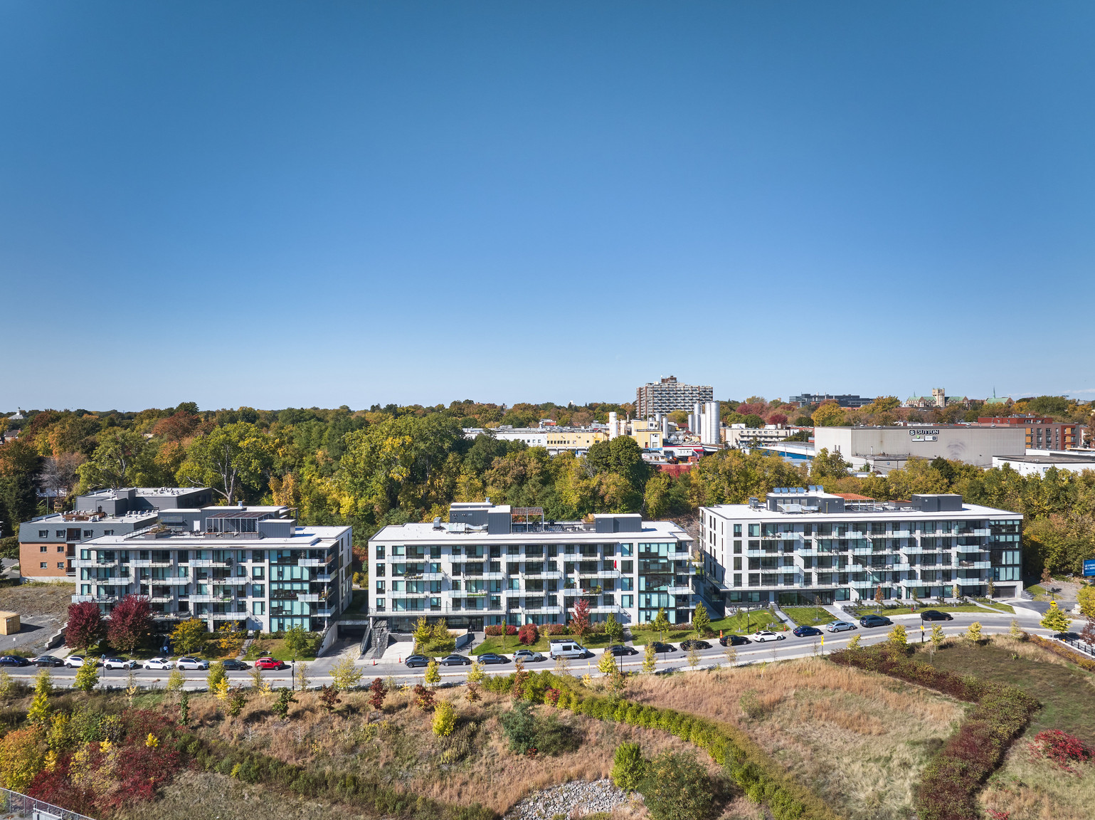 Bellevue MTL Phase 3 - Photo 42