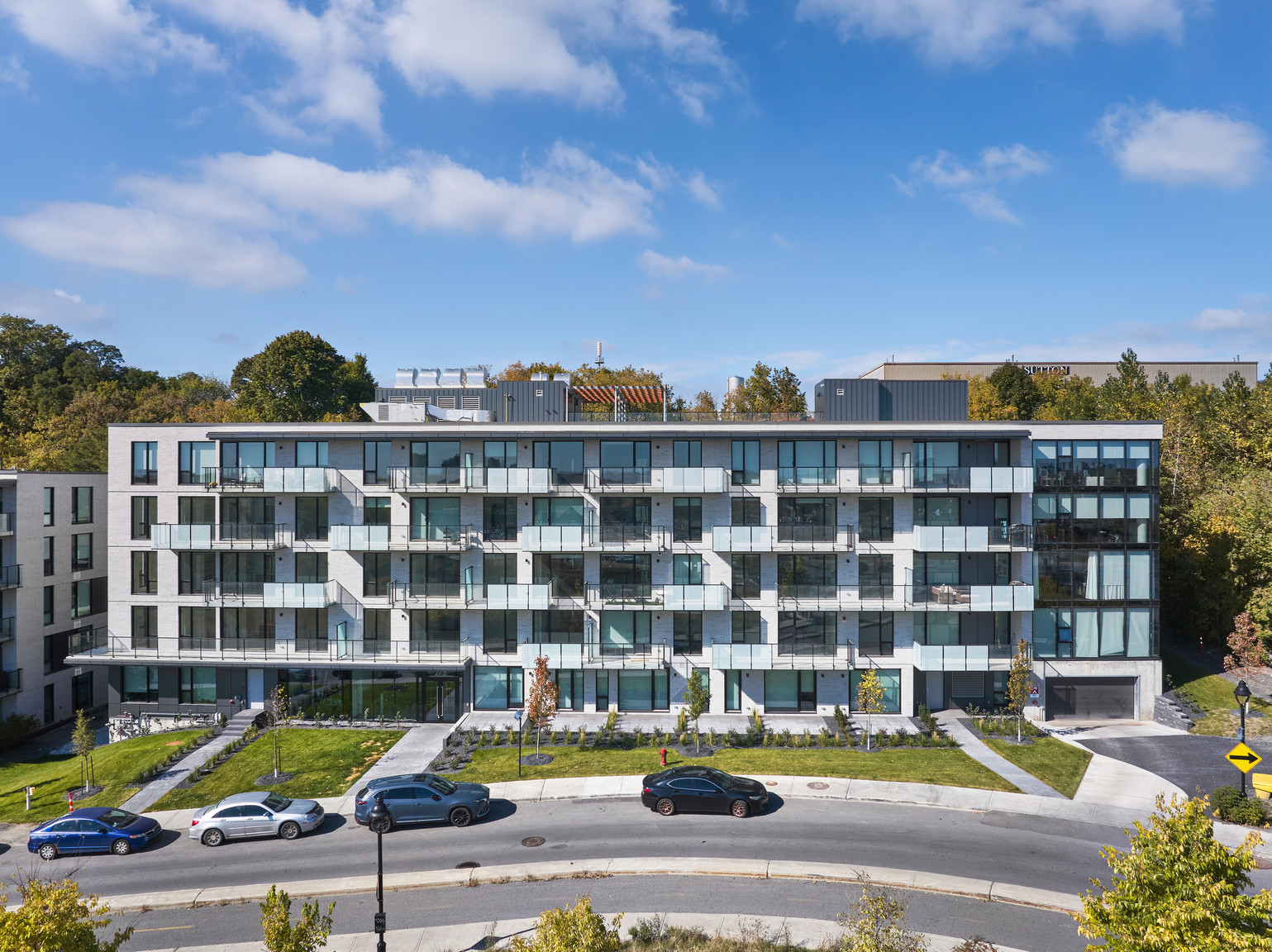 Bellevue MTL Phase 3 - Photo 30