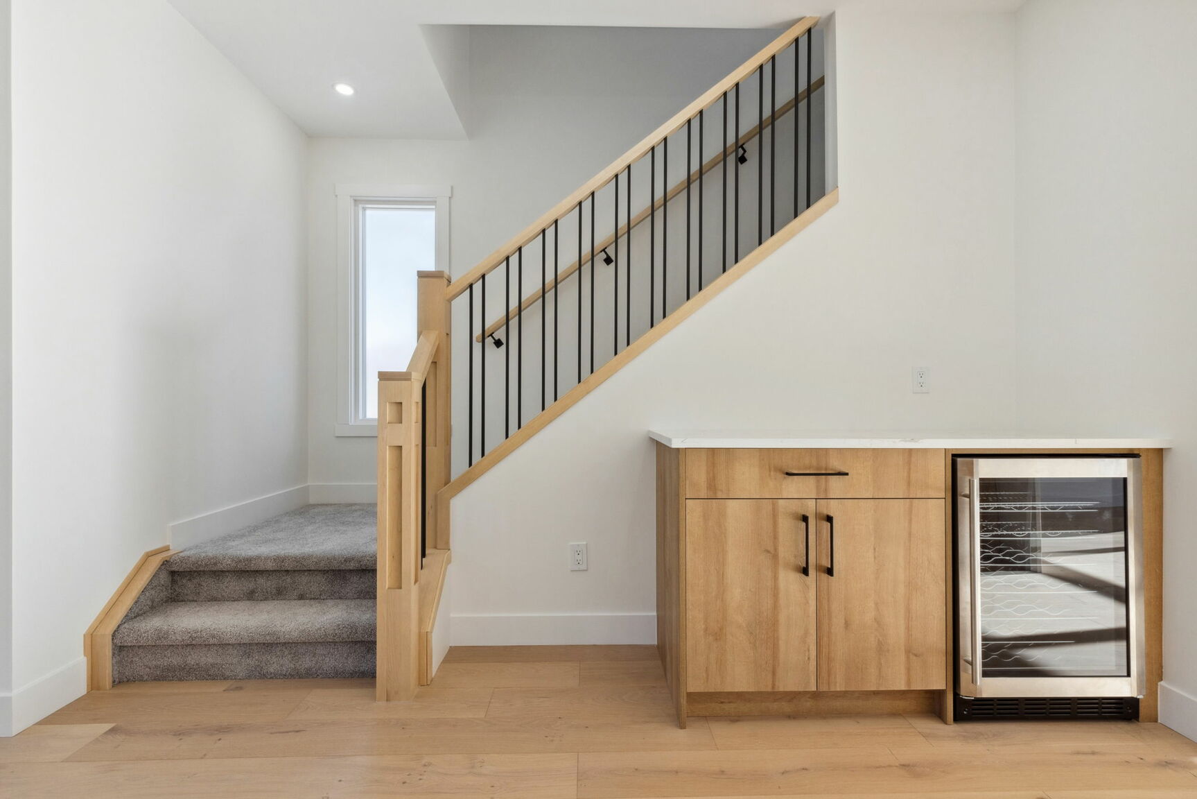 33 Harvard Street NW, Calgary - Upper - Photo 12