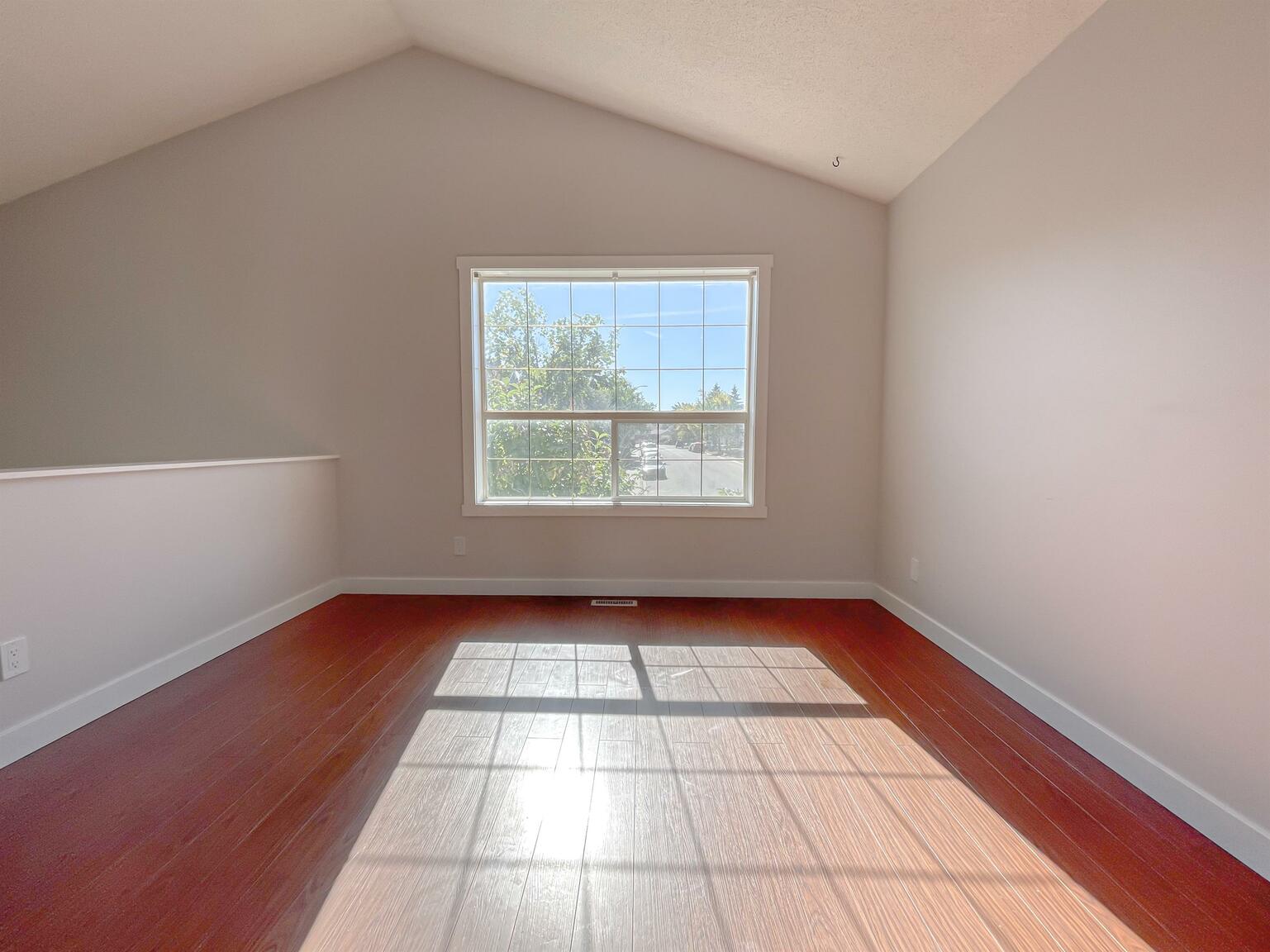 70 Martinbrook Link NE, Calgary - Upper - Photo 16