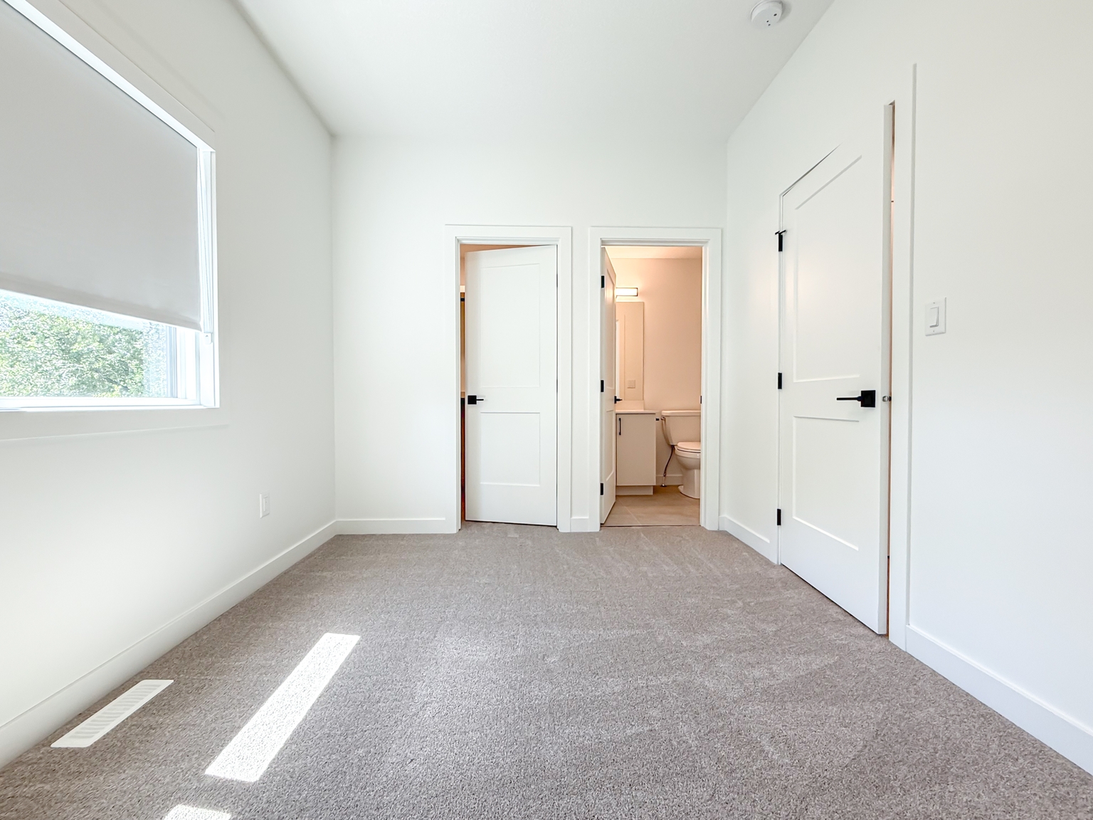 12407 122 Avenue NW, Edmonton - Upper - Photo 24