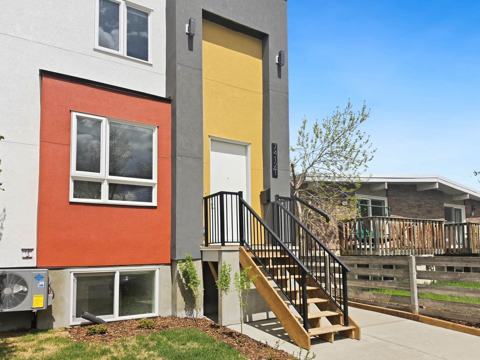 7412 34 Avenue NW, Calgary, AB - Unit 4B - Photo 30