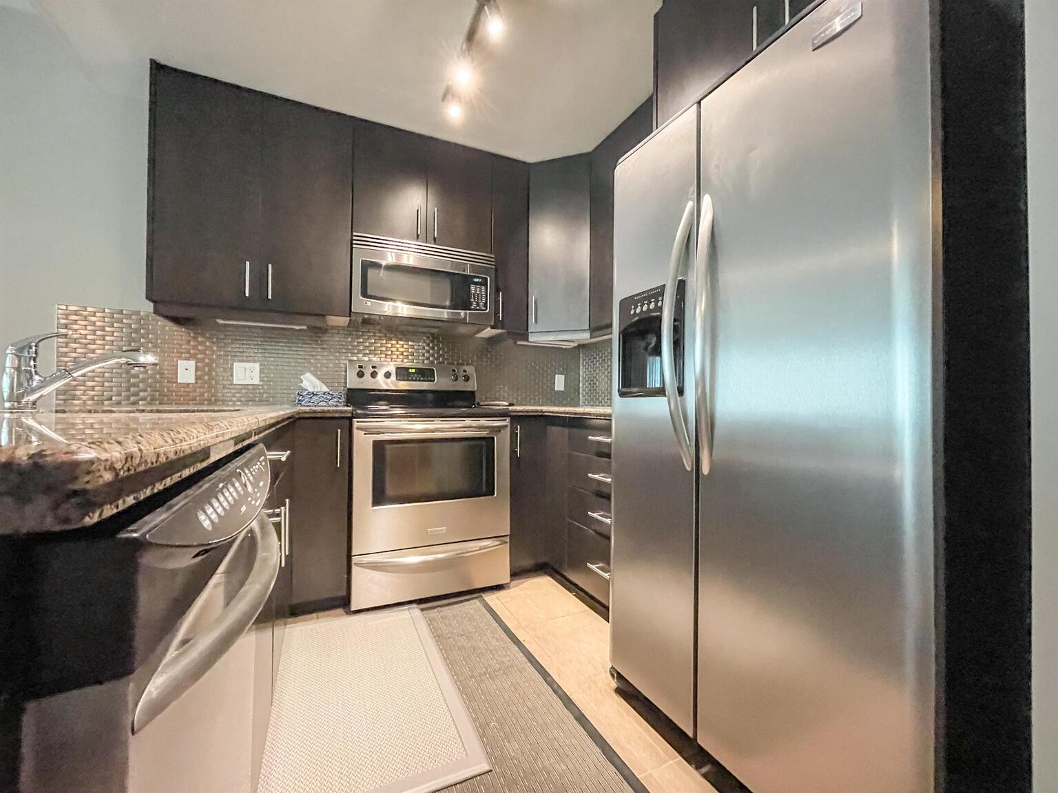 210 15 Ave SE (Vetro) - Unit 1603, Calgary - Unit 1603 - Photo 8