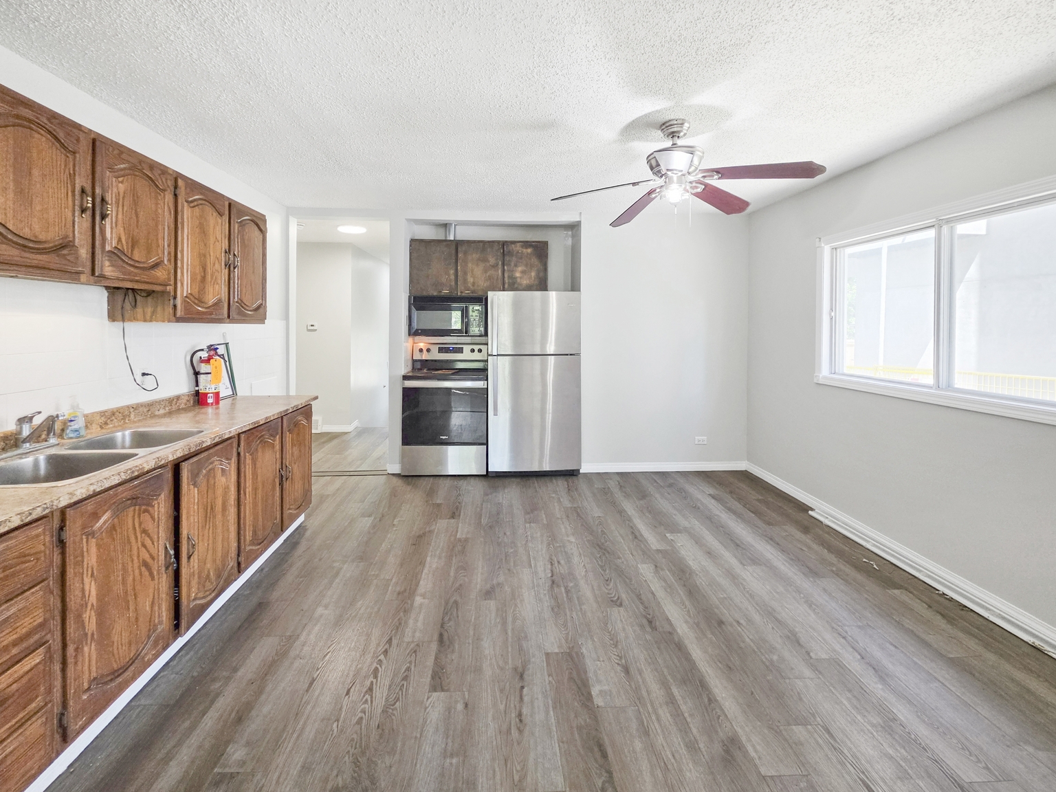 424 32 Avenue NW, Calgary, AB - Upper - Photo 14