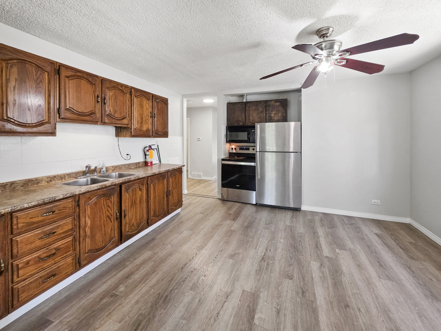 424 32 Avenue NW, Calgary, AB - Upper - Photo 16