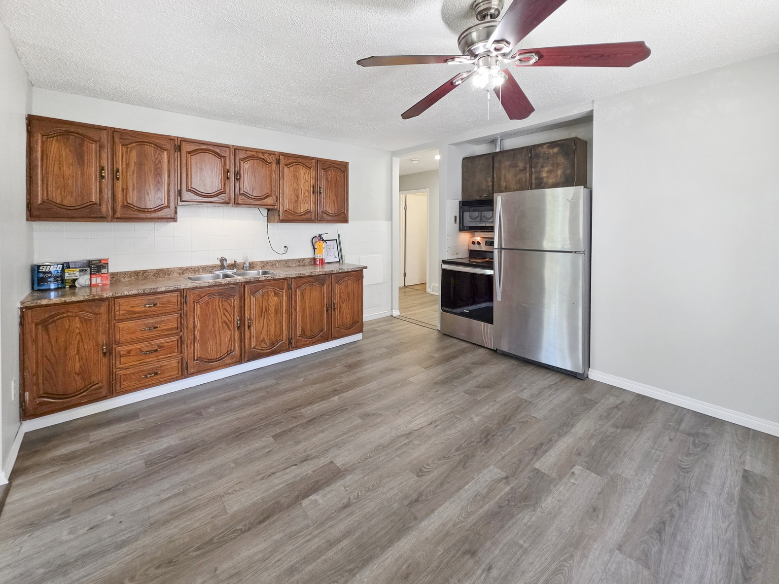 424 32 Avenue NW, Calgary, AB - Upper - Photo 18