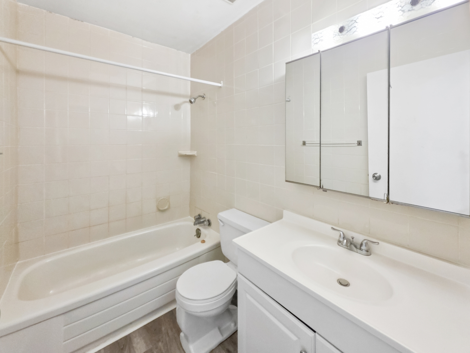 424 32 Avenue NW, Calgary, AB - Upper - Photo 34
