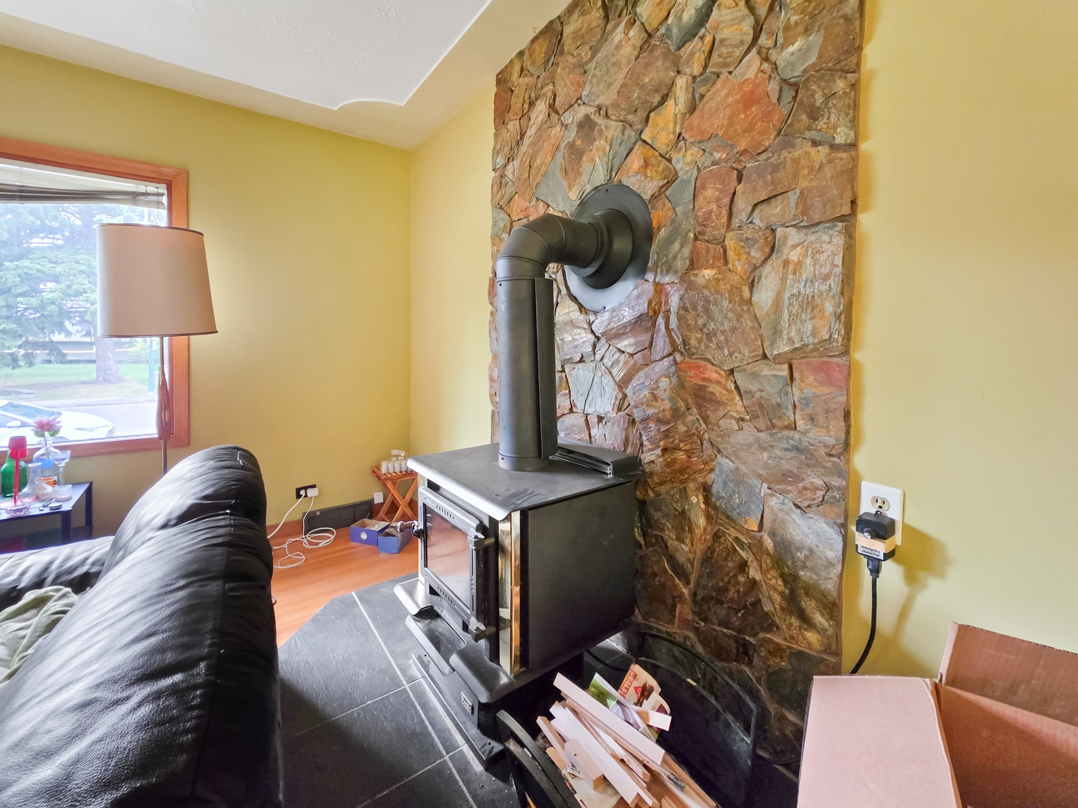 1720 13 Avenue NW, Calgary, AB - NA - Photo 10