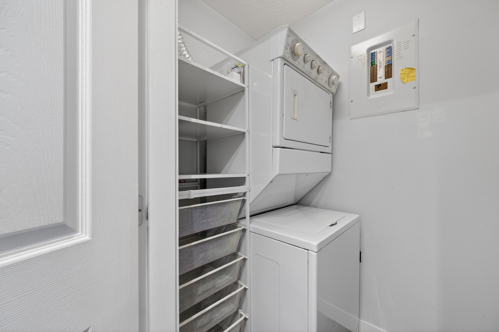644 Meredith Road Northeast - Unit 203, Calgary, AB - Unit 203 - Photo 8