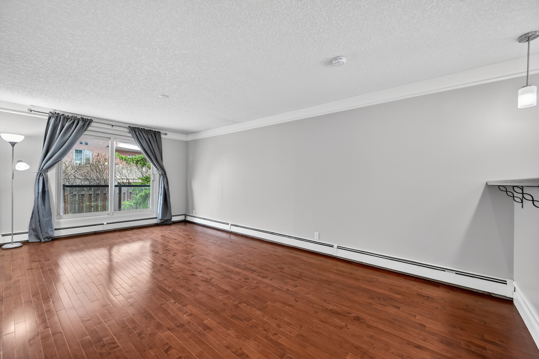 644 Meredith Road Northeast - Unit 203, Calgary, AB - Unit 203 - Photo 22