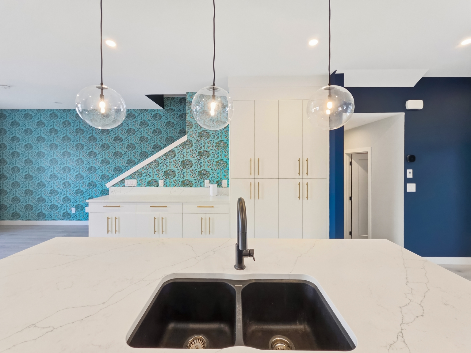 8161 8 Avenue Southwest - N/A - Photo 22