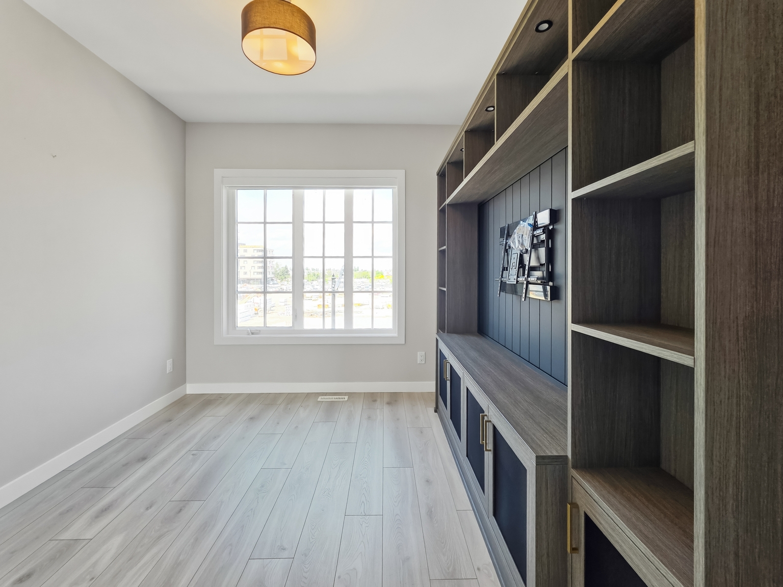8161 8 Avenue Southwest - N/A - Photo 36