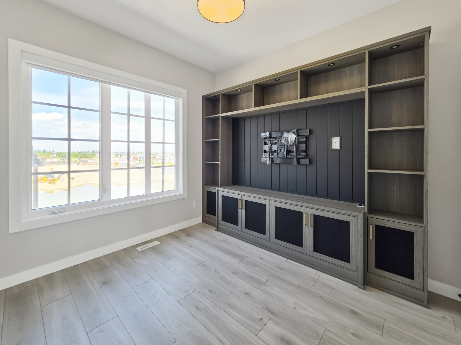 8161 8 Avenue Southwest - N/A - Photo 38