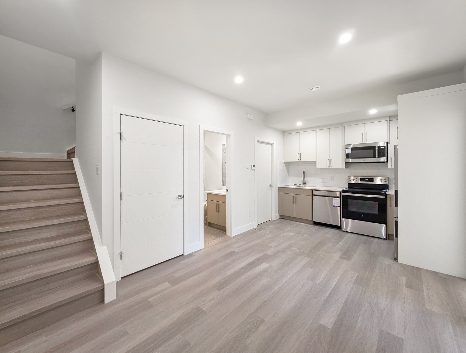 7412 34 Avenue NW, Calgary, AB - Unit 4B - Photo 12
