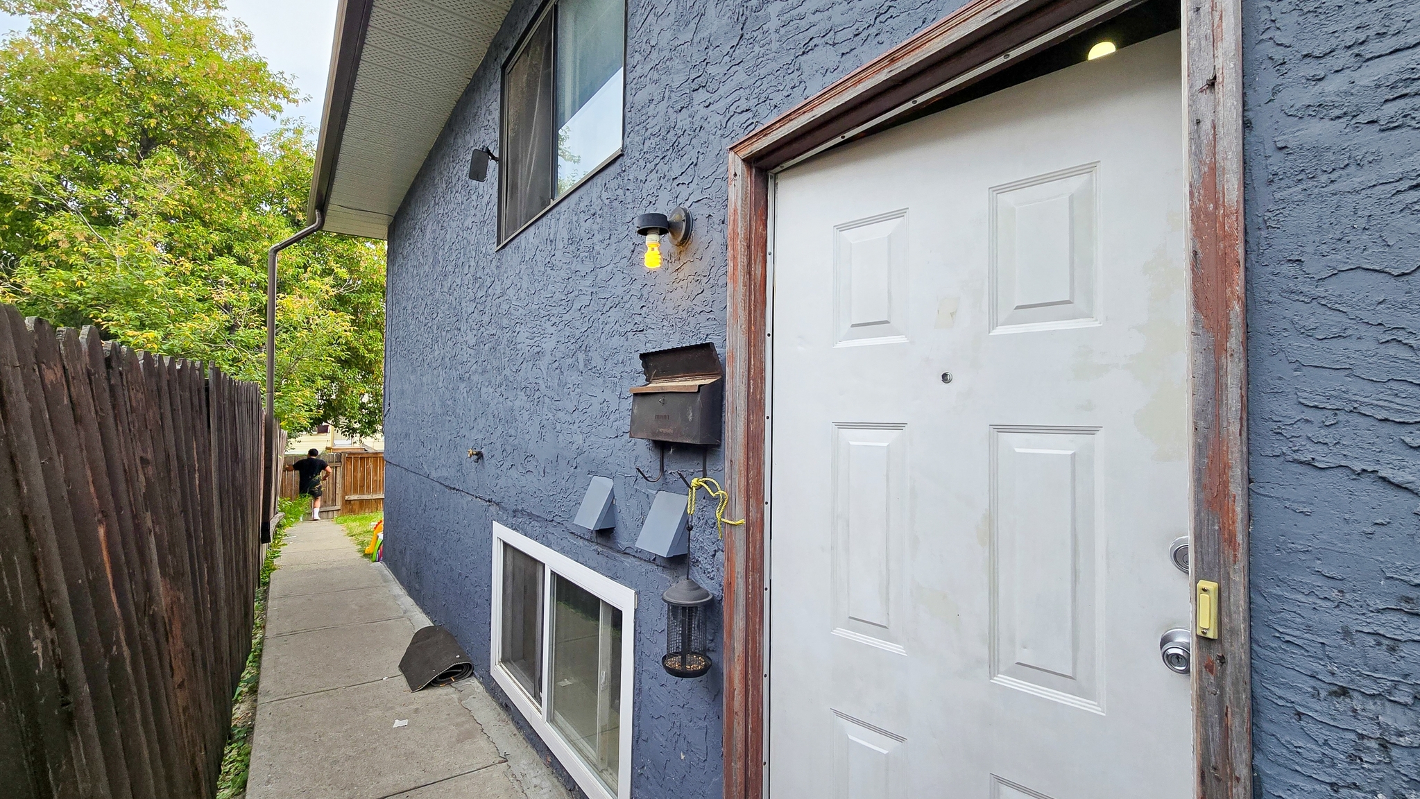 1513 36 Street Southeast - 4 Plex - Calgary, AB - A - Photo 4