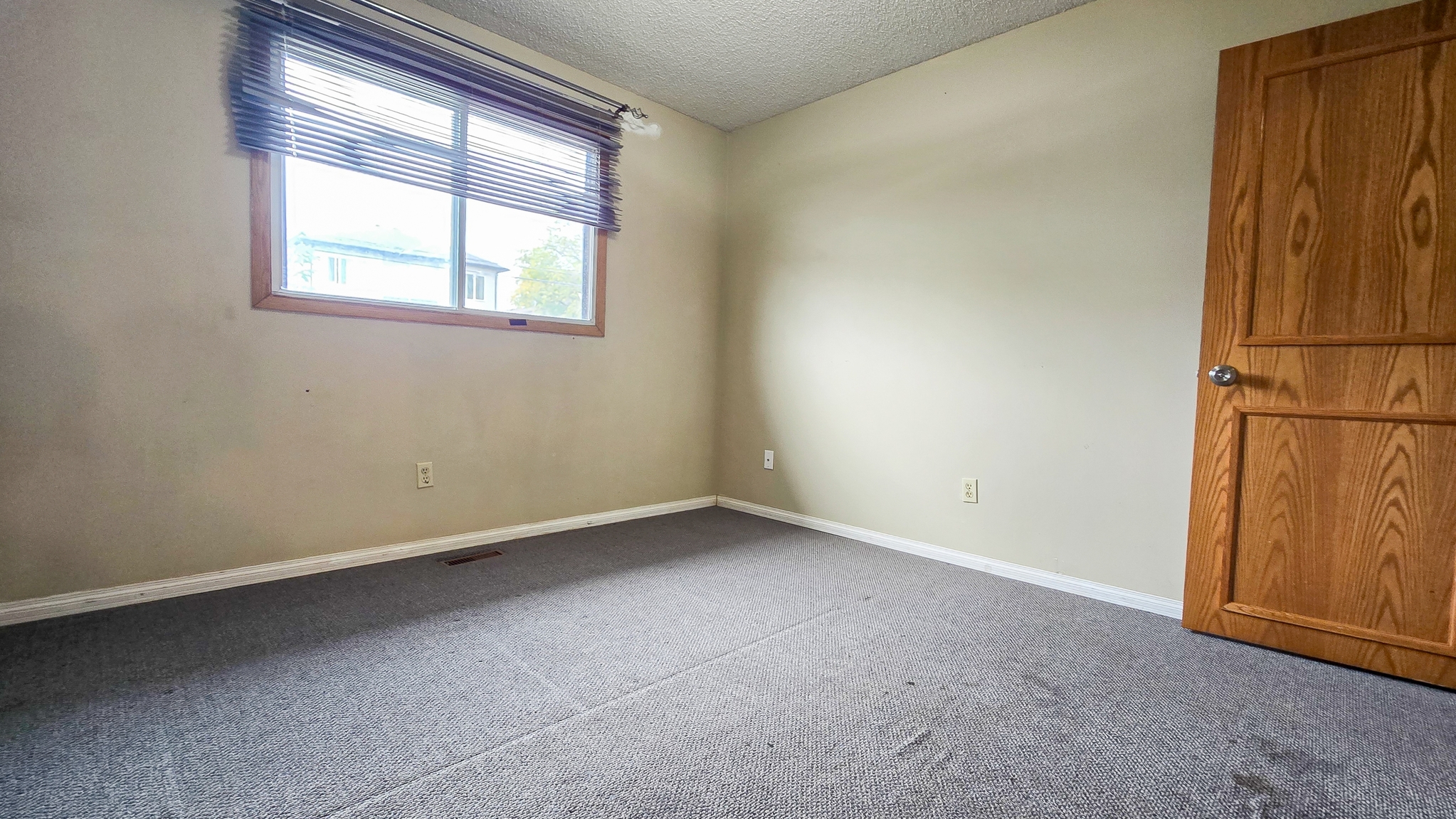 1513 36 Street Southeast - 4 Plex - Calgary, AB - A - Photo 10