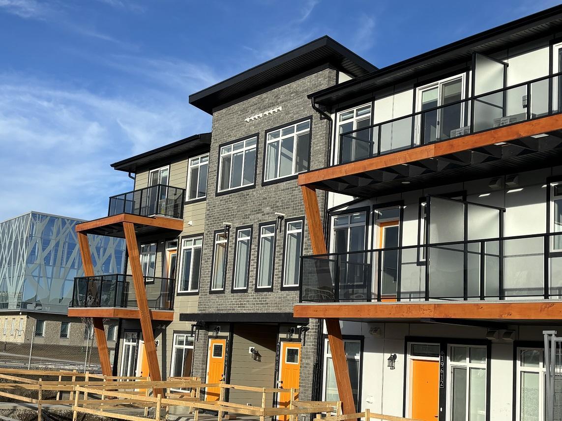 Essential Seton Townhomes - Photo 15