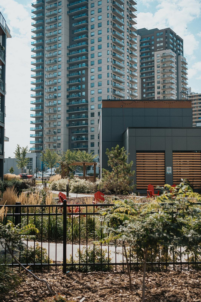 Dauk Commons at Stadium Yards  - Photo 26
