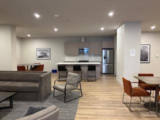 Maynard Suites - Photo 8