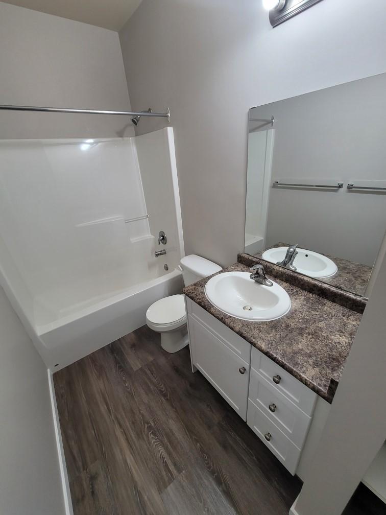 Tamarack Manor  - Photo 40