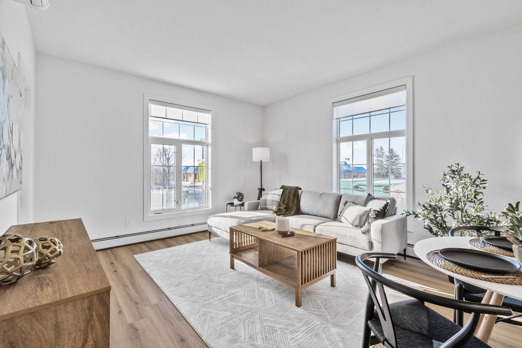 Esprit Living Apartments - Photo 2